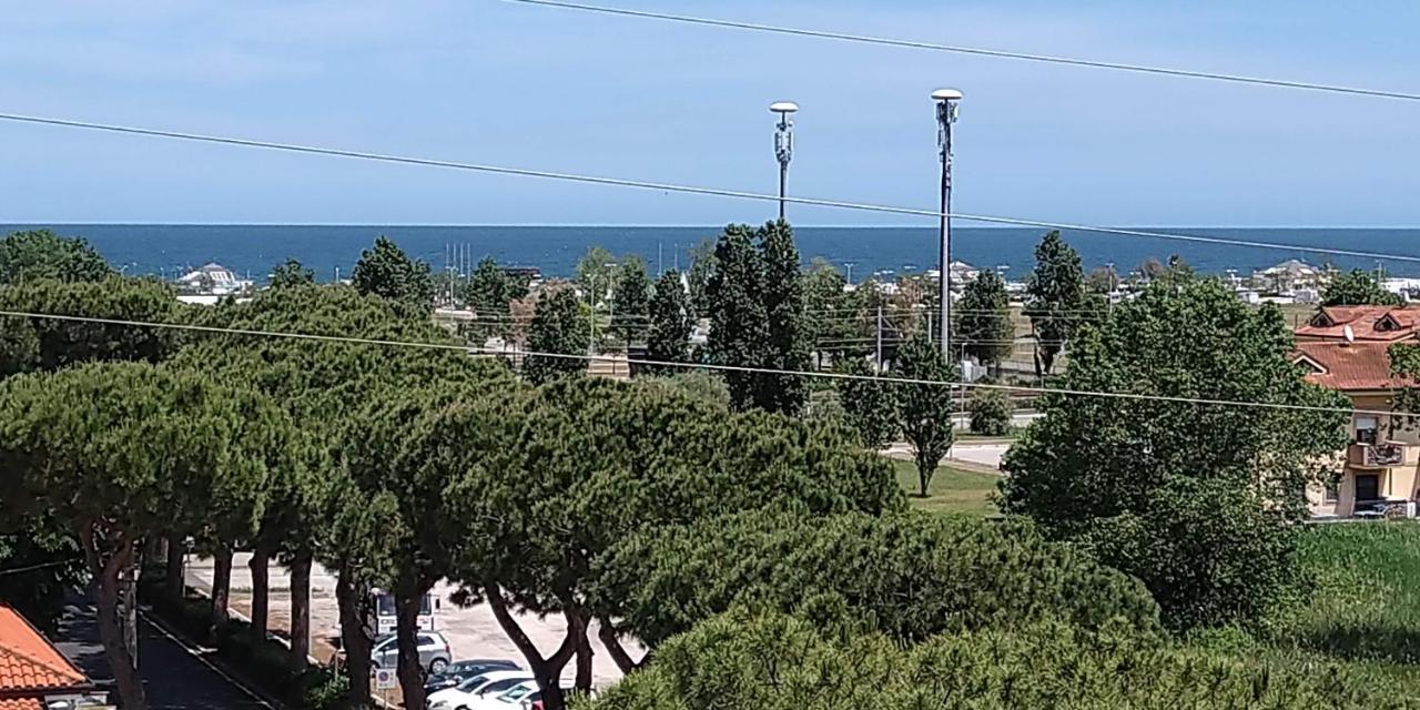 Appartamento Vista Mare Misano Adriatico Exterior photo