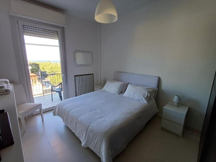 Appartamento Vista Mare Misano Adriatico Exterior photo